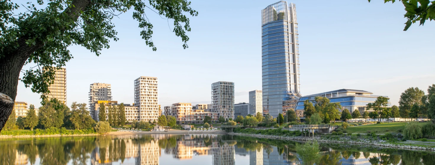 30 ezren is lakhatnak, dolgozhatnak a BudaParton: hol tartanak most a fejlesztések?